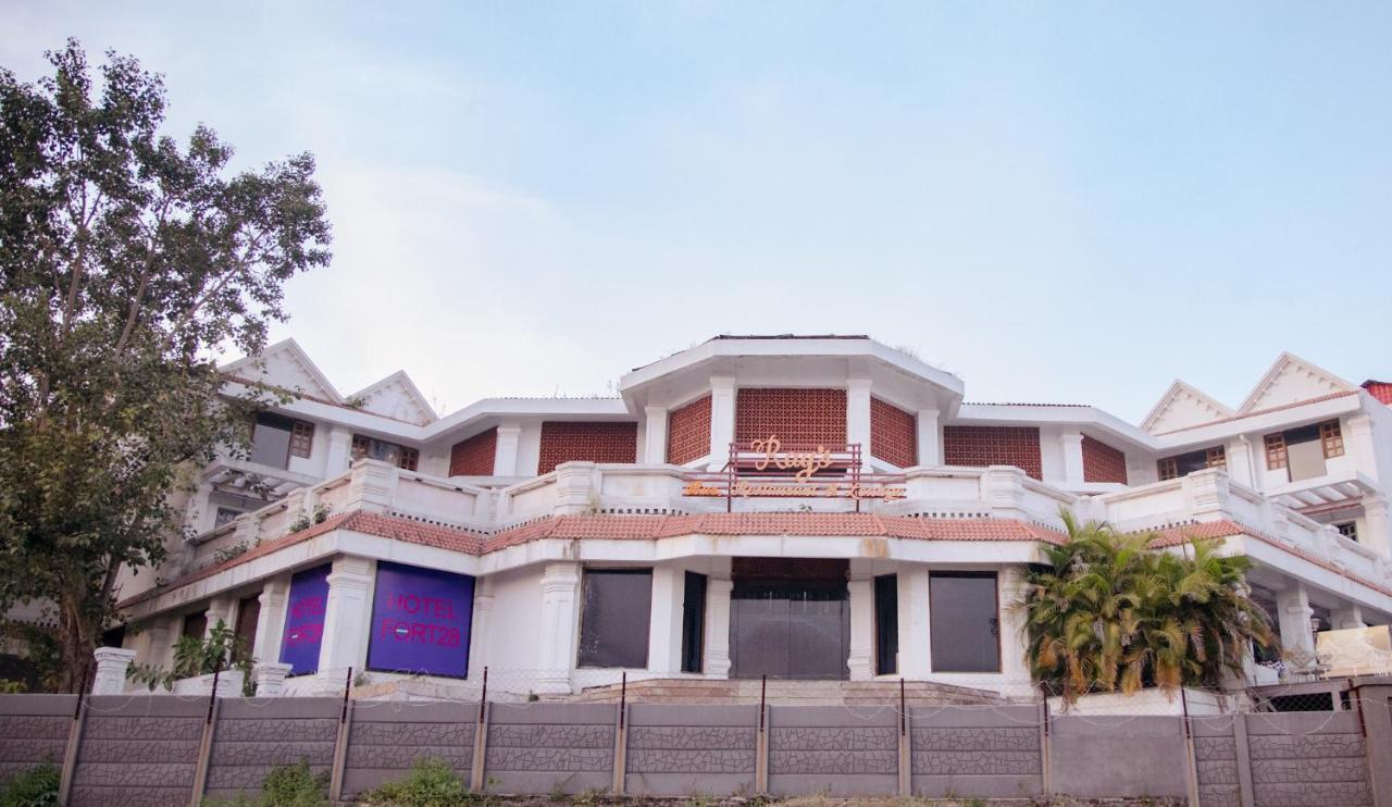 Hotel Fort28 Nagpur Extérieur photo