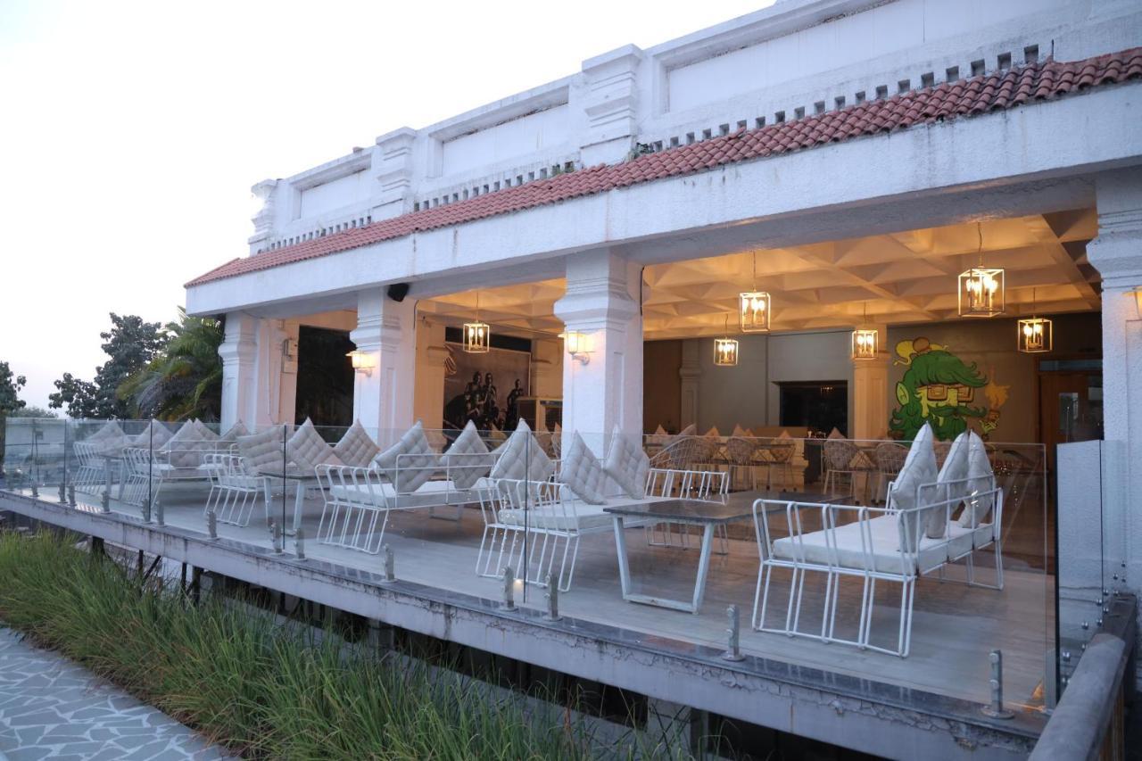 Hotel Fort28 Nagpur Extérieur photo